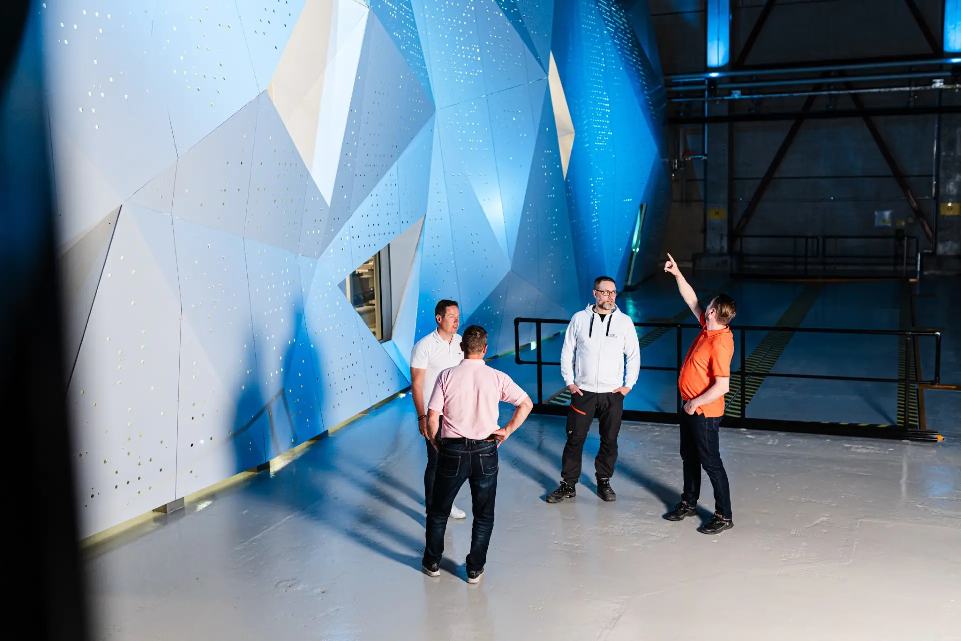 CSC Kajaani Data Center - LUMI and Roihu Supercomputers